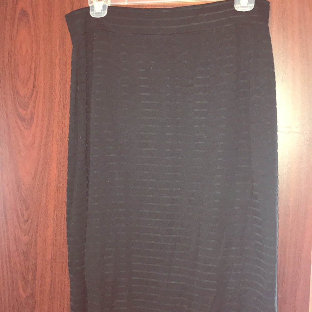 Apt 9 Long skirt Black size M